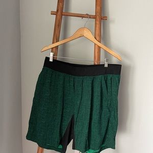 Lululemon Men's T.H.E. Short (XL), Green